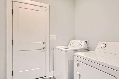 Willa New Build 5 Min To Broadway Sleeps 10 Nashville Zewnętrze zdjęcie